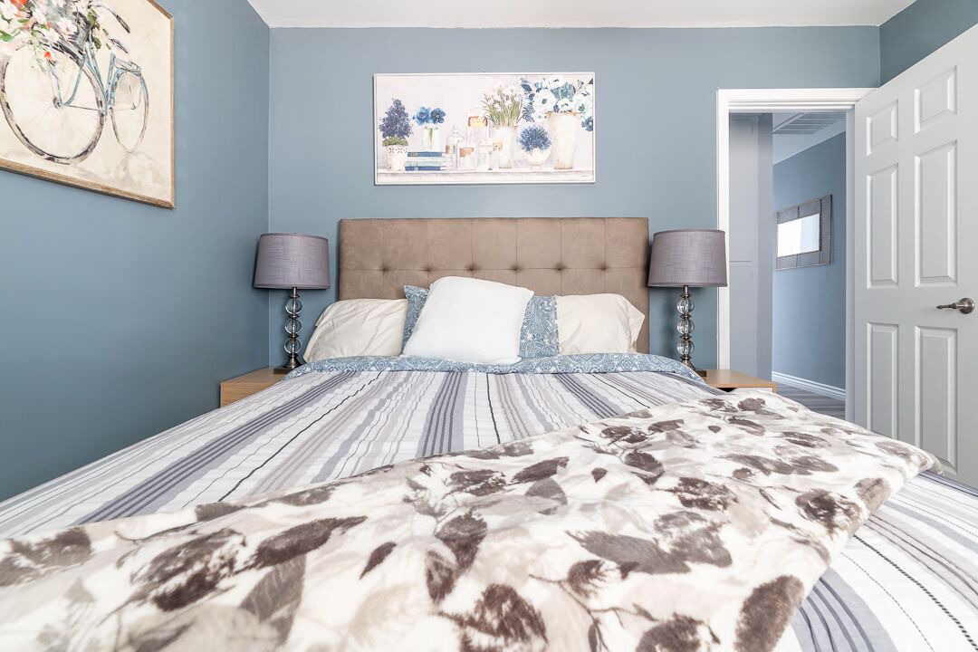 Photo of Bedroom in Midway City