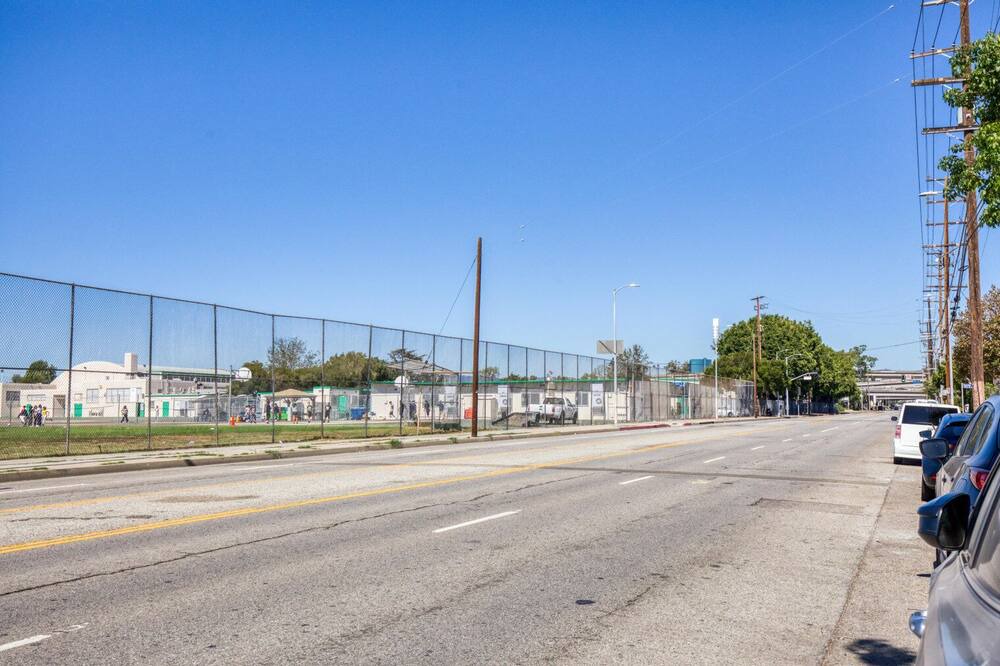 Photo of Others in Mar Vista