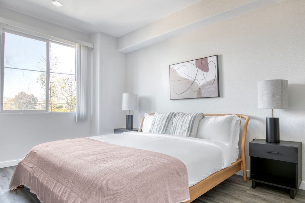 Photo of Bedroom in Mar Vista