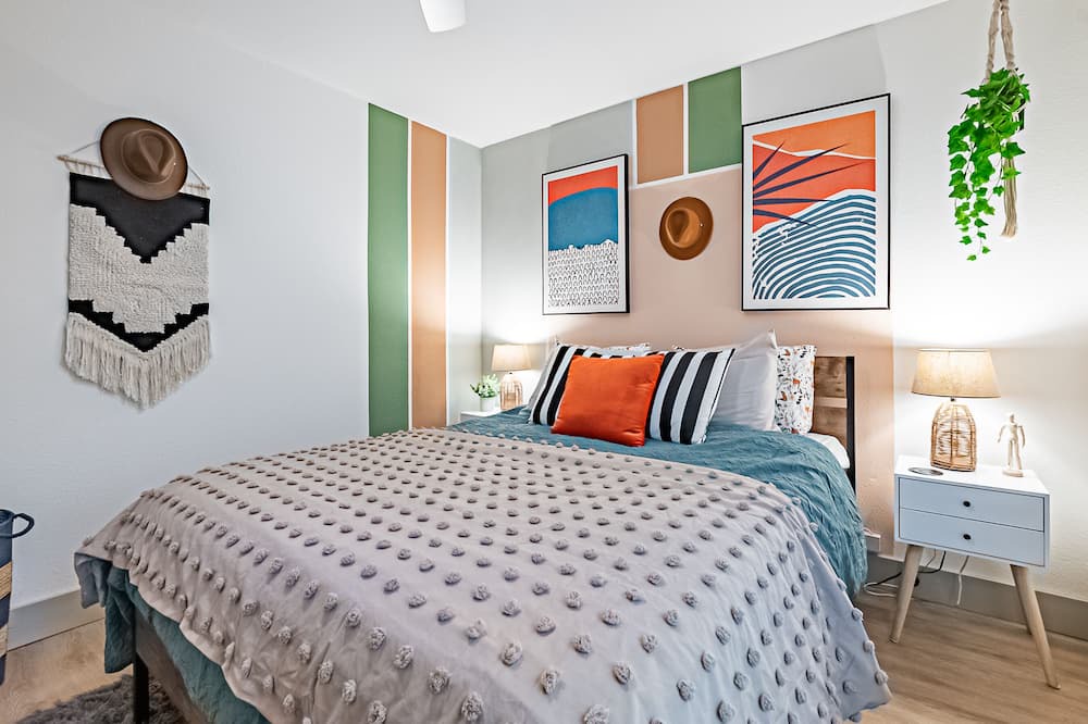 Photo of Bedroom in East Pensacola Heights