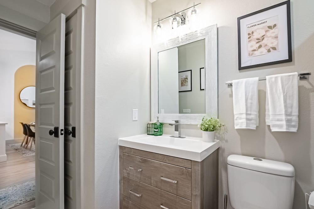 Photo of Bathroom in East Pensacola Heights
