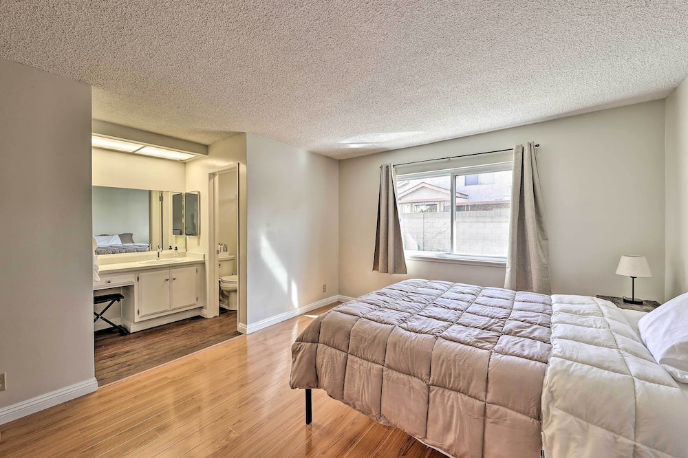 Photo of Bedroom in Southeast Anaheim