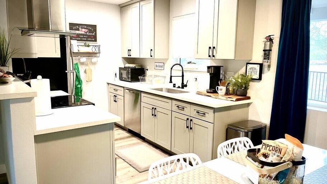 Photo of Kitchen in Apple Hill