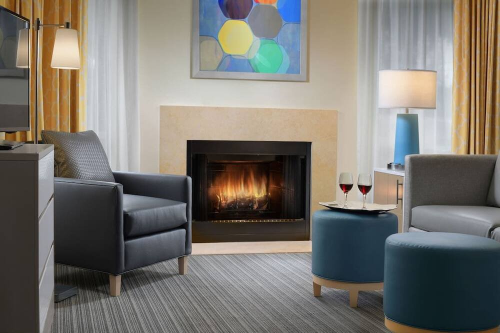Photo of Livingroom in Crestline Heights