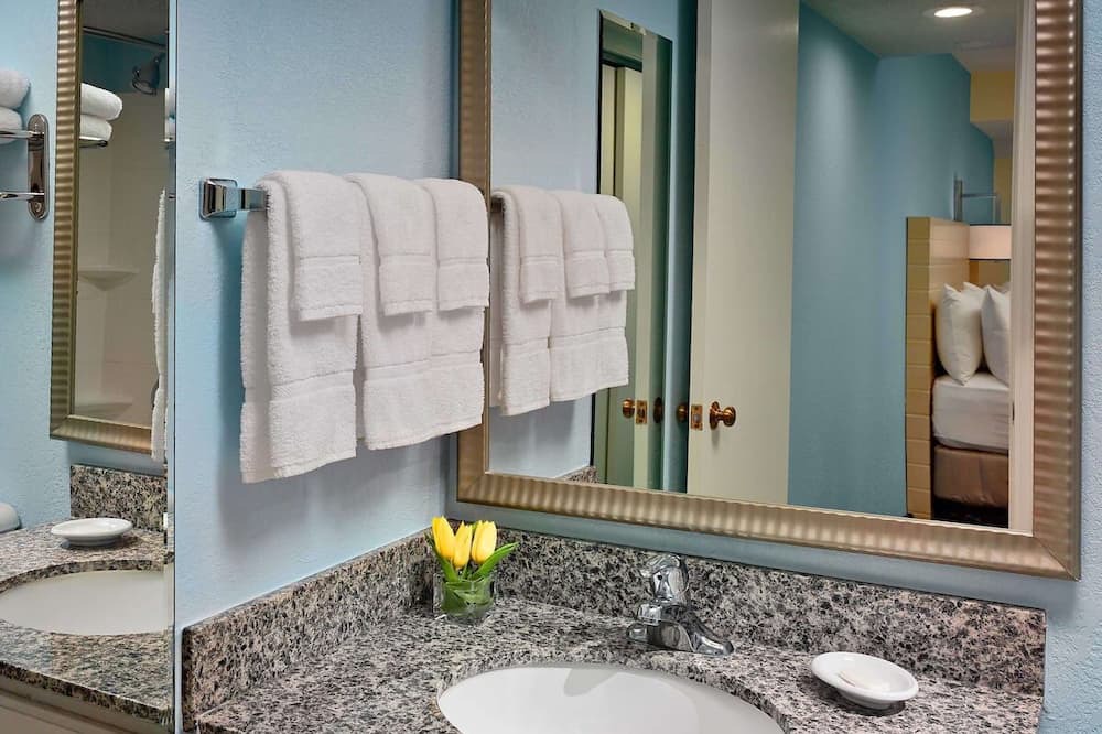 Photo of Bathroom in Crestline Heights