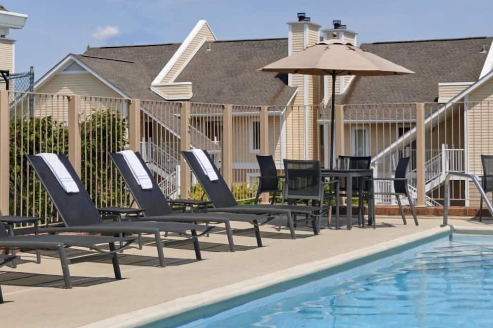 Photo of Outdoor in Crestline Heights