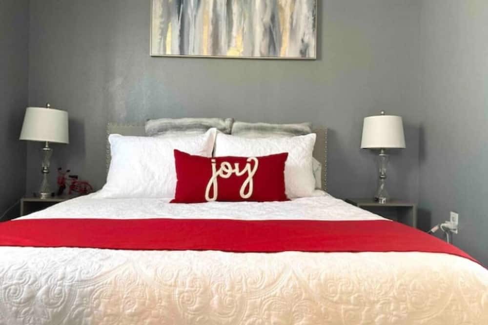 Photo of Bedroom in Banning