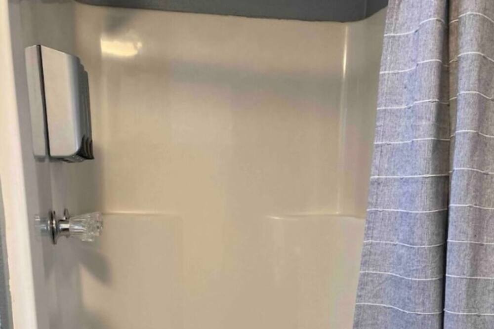 Photo of Bathroom in Banning