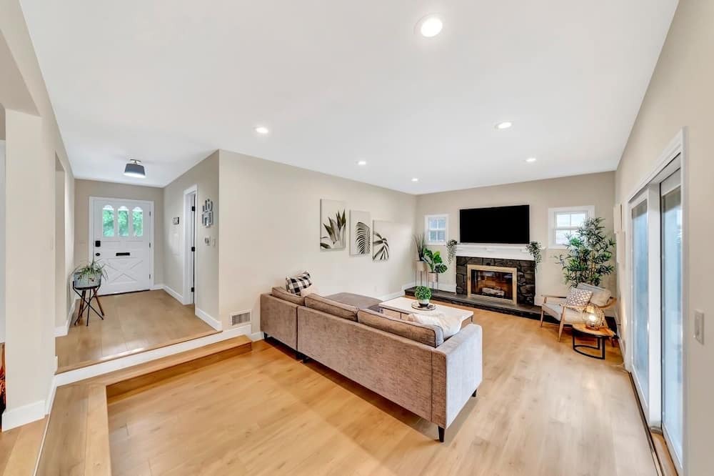 Photo of Livingroom in Winnetka