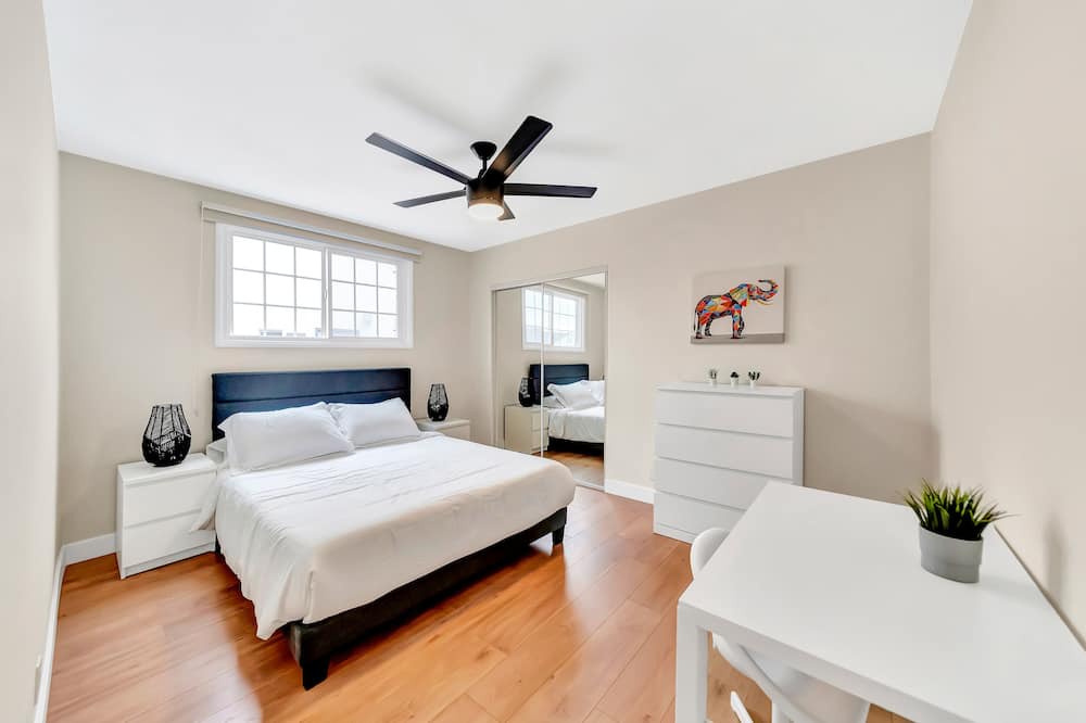 Photo of Bedroom in Winnetka