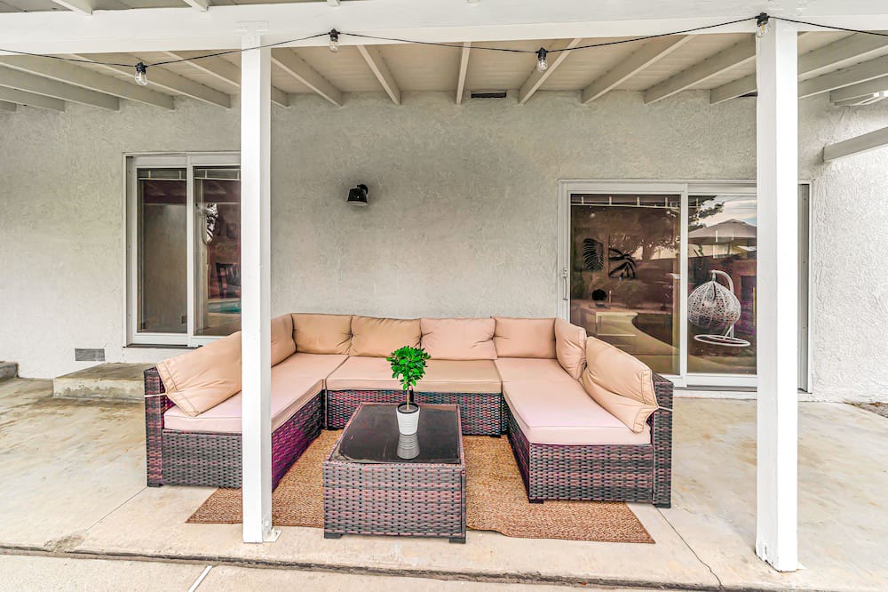 Photo of Patio Balcony in Winnetka