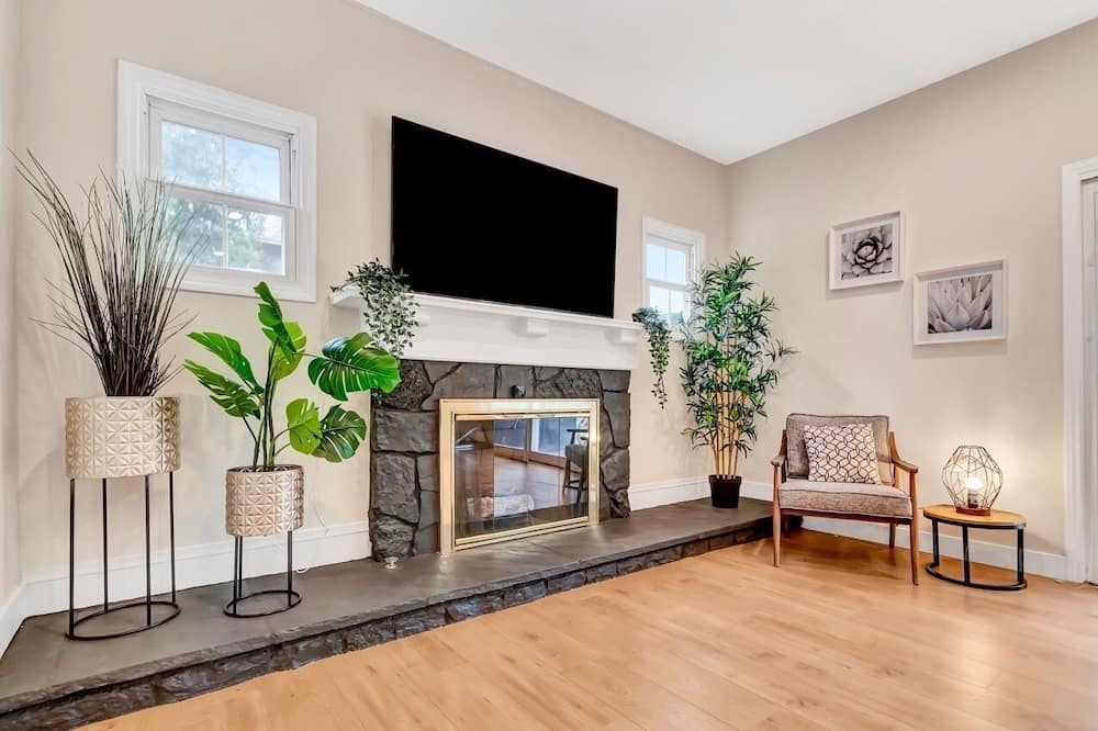 Photo of Livingroom in Winnetka
