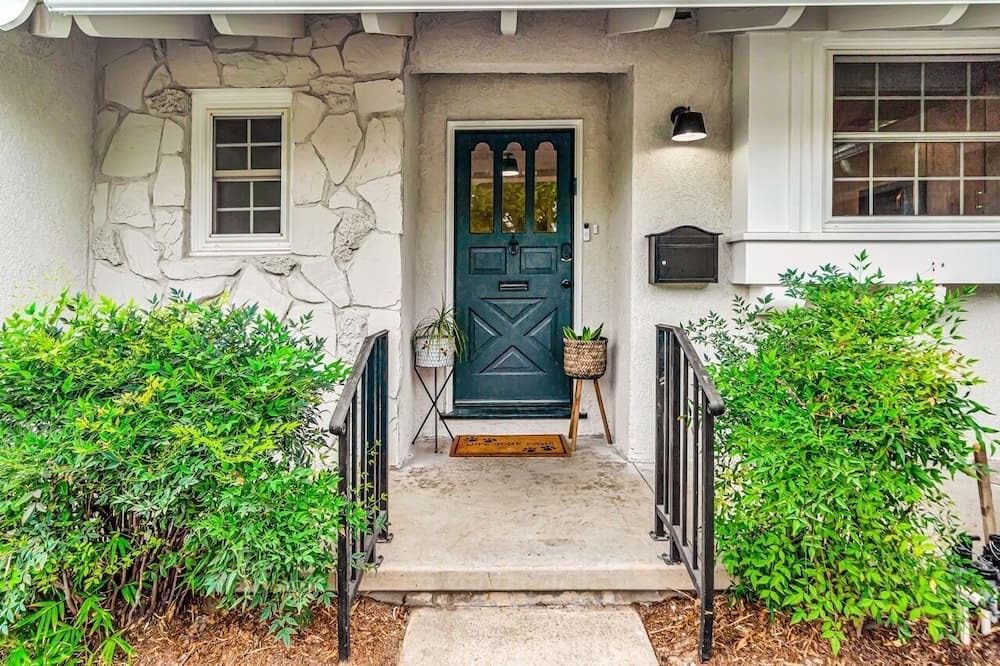 Photo of Outdoor in Winnetka
