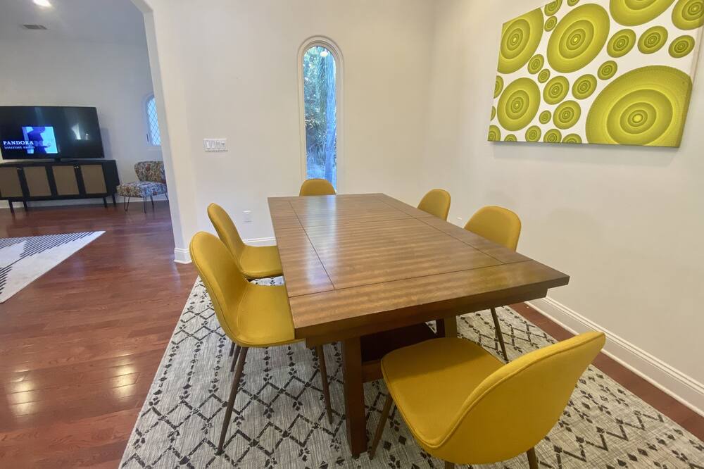 Photo of Kitchen in Beachwood Canyon