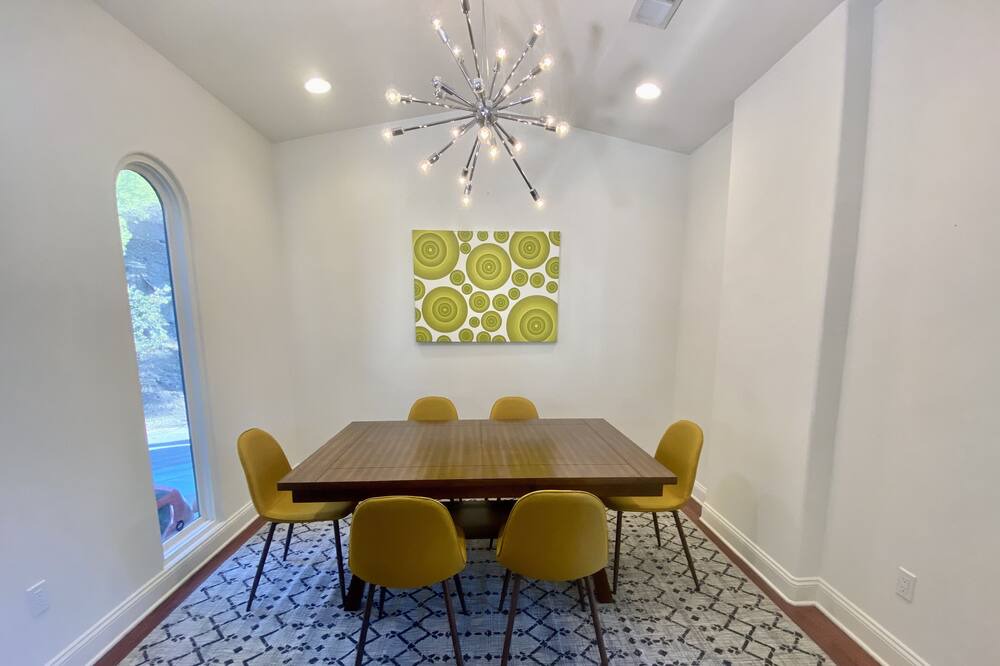 Photo of Kitchen in Beachwood Canyon
