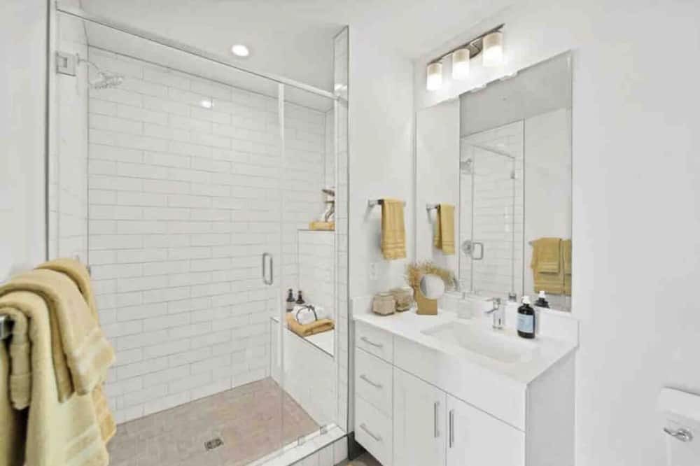 Photo of Bathroom in Third Ward