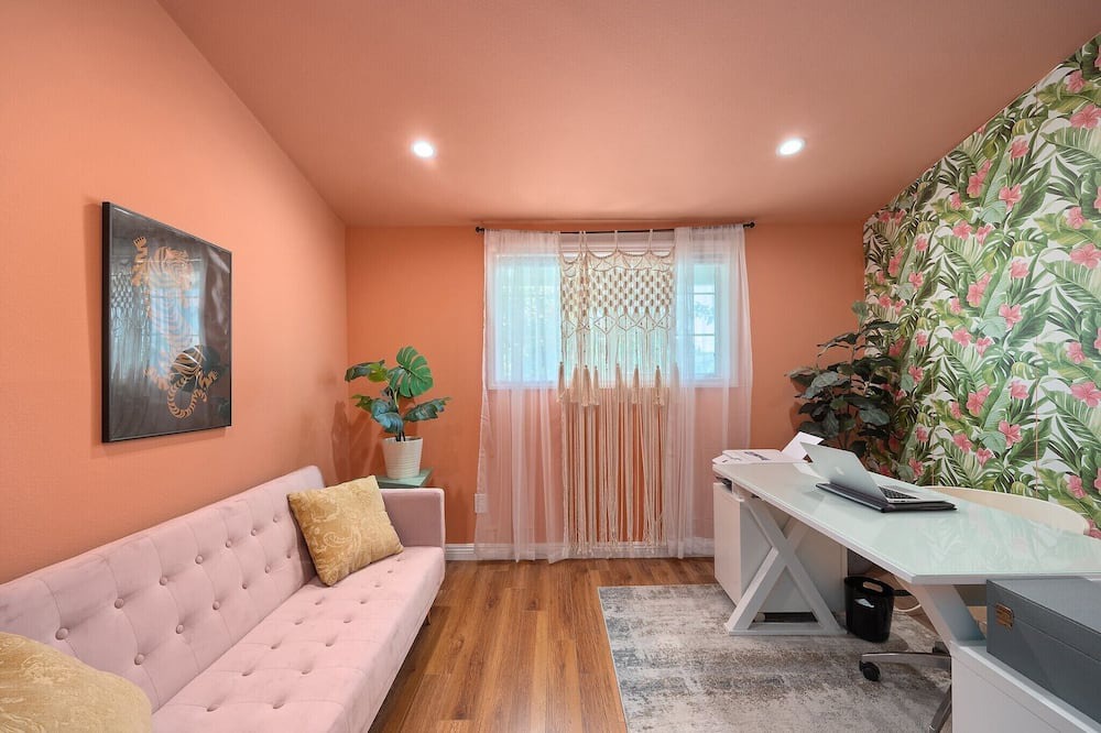 Photo of Bedroom in Northwest Anaheim