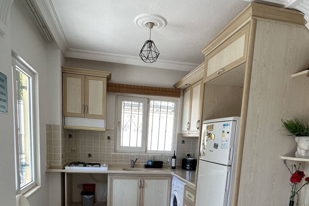 Photo of Kitchen in Altinkum