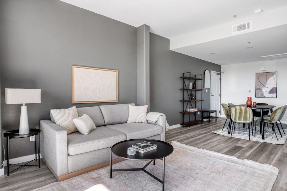 Photo of Bedroom in Mar Vista