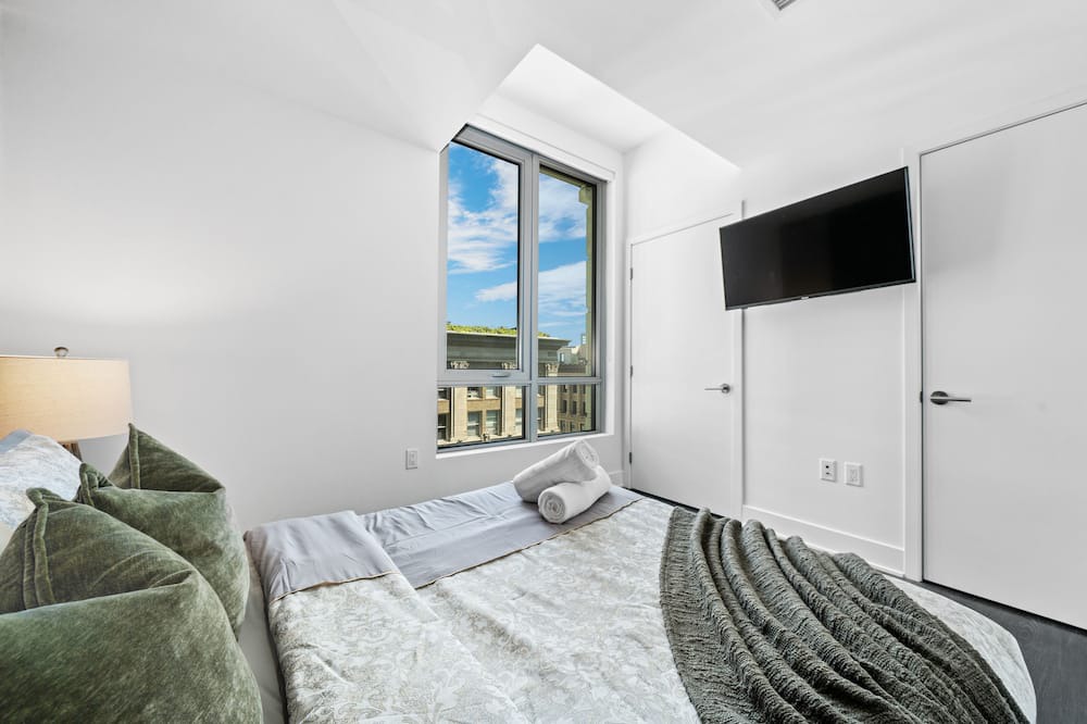 Photo of Bedroom in Los Angeles