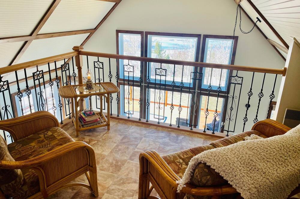 Photo of Livingroom in L'Anse-Saint-Jean