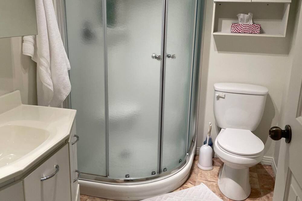 Photo of Bathroom in L'Anse-Saint-Jean