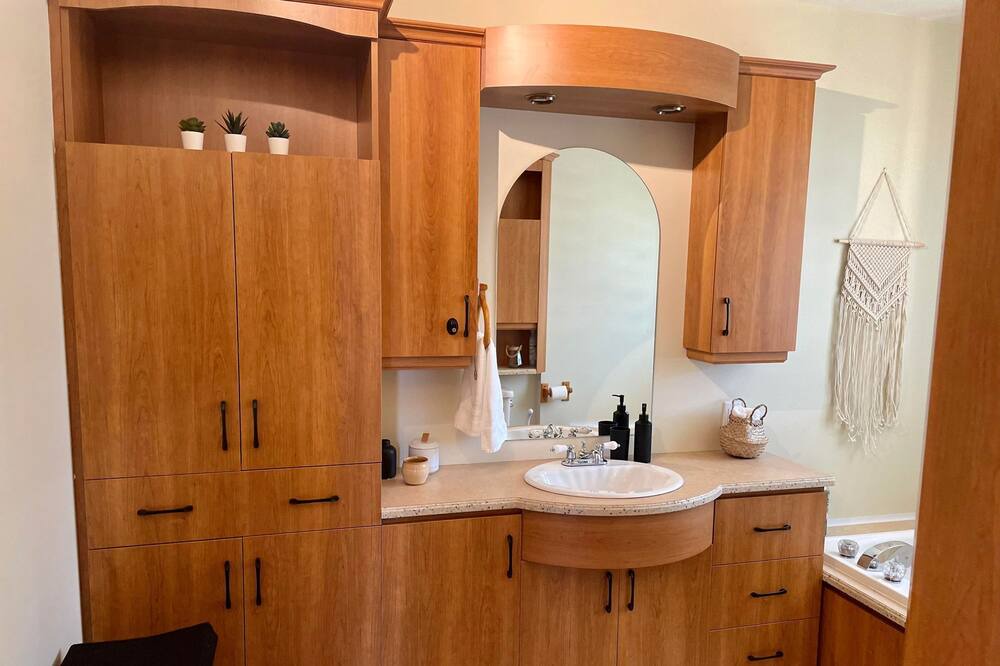 Photo of Bathroom in L'Anse-Saint-Jean
