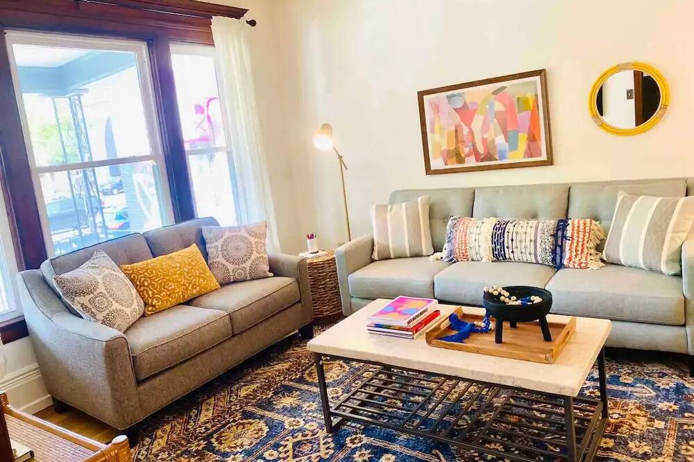 Photo of Livingroom in Albright