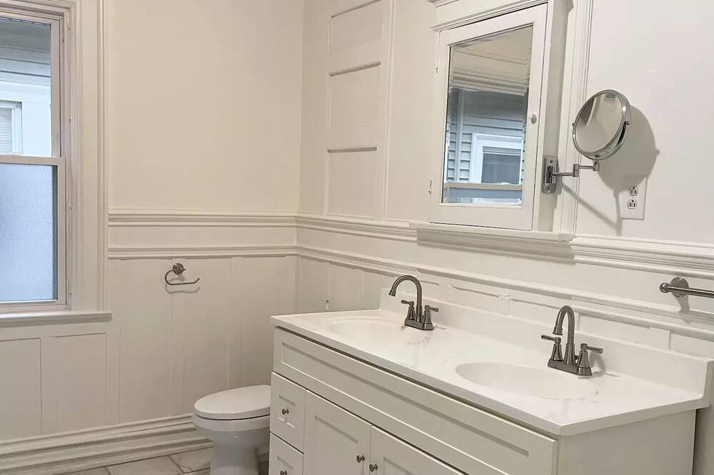Photo of Bathroom in Albright