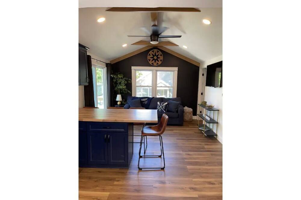 Photo of Bedroom in Town of Richmond
