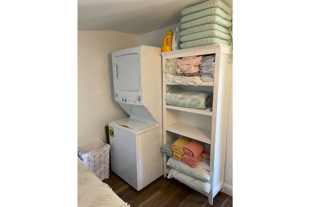 Photo of Bedroom in Town of Richmond