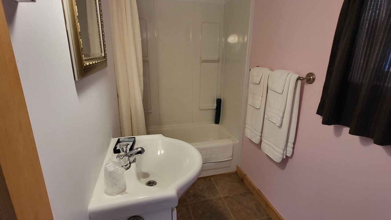 Photo of Bathroom in Saint David