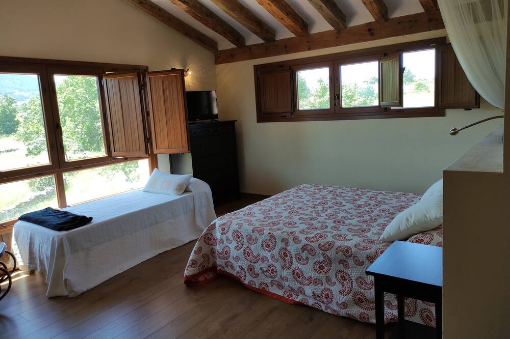 Photo of Bedroom in Santiuste de Pedraza