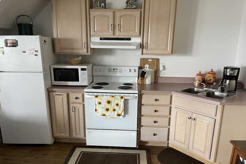 Photo of Kitchen in Romulus