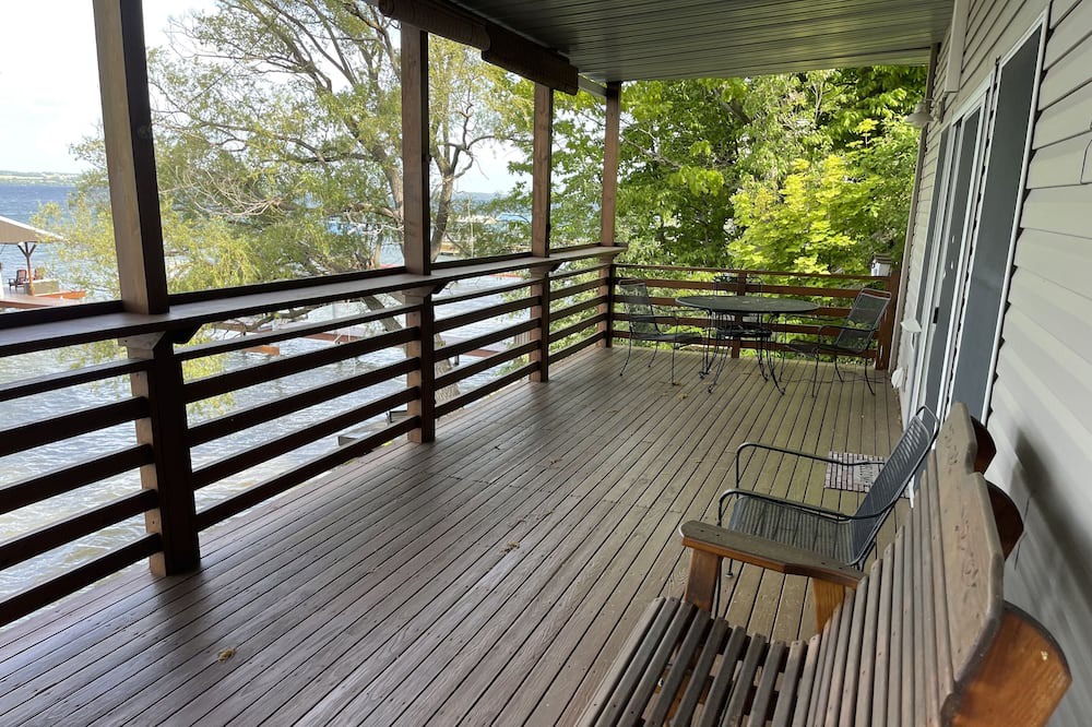 Photo of Patio Balcony in Romulus