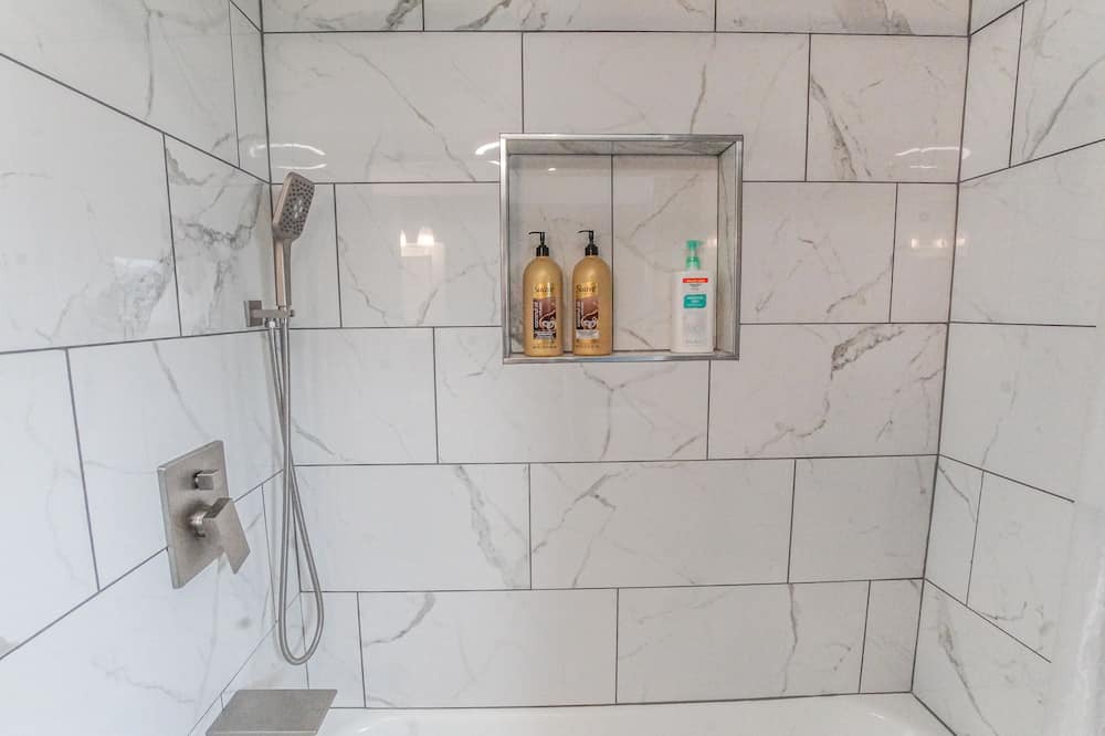Photo of Bathroom in Lake Erie Beach