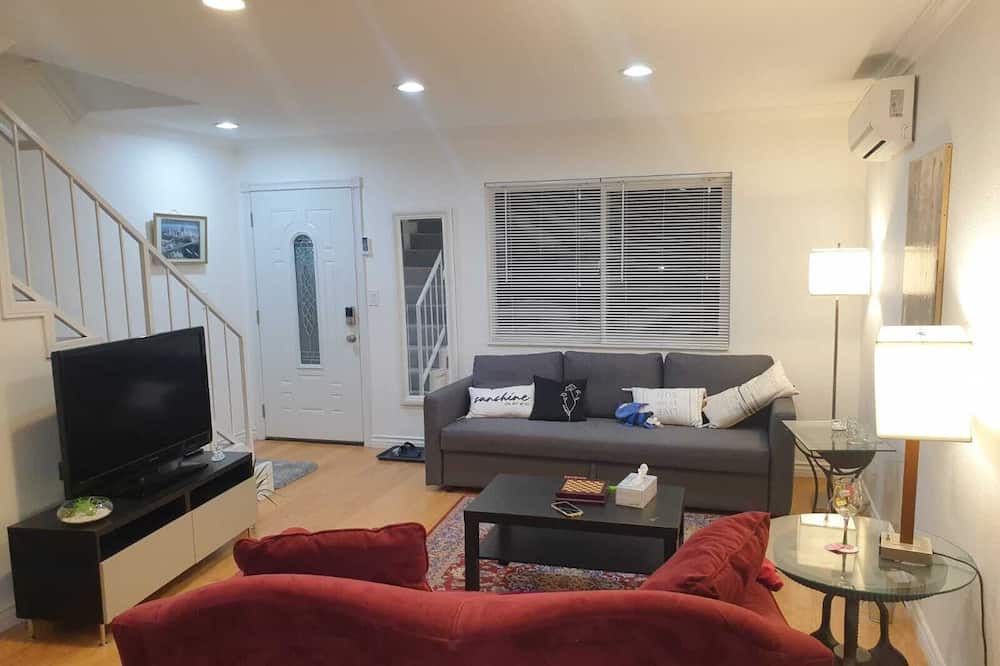 Photo of Bedroom in Central San Pedro