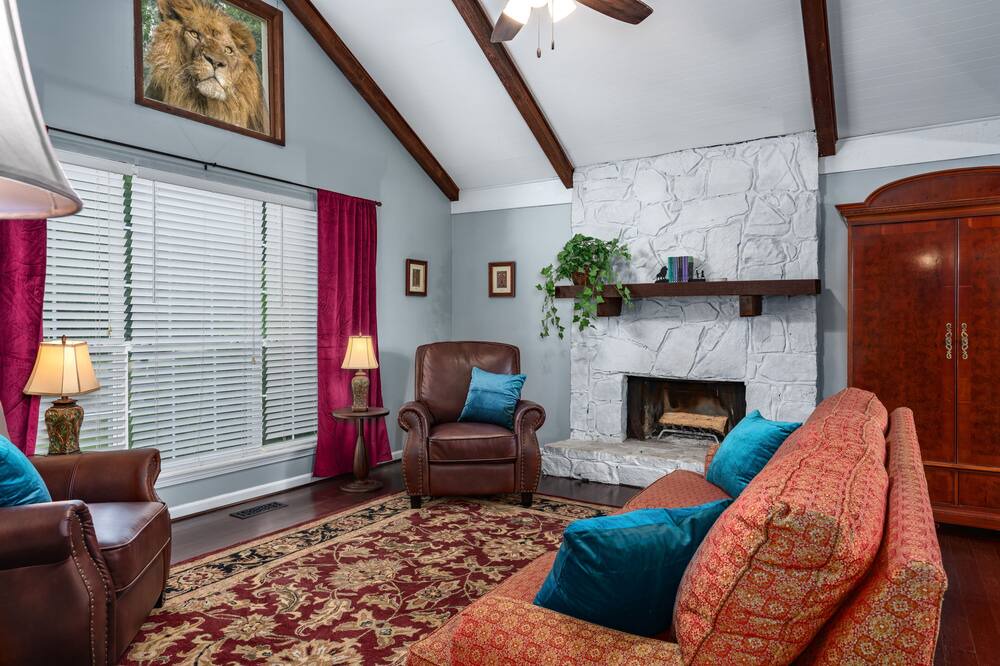 Photo of Livingroom in Alabaster