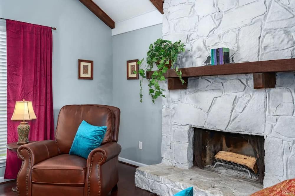 Photo of Livingroom in Alabaster