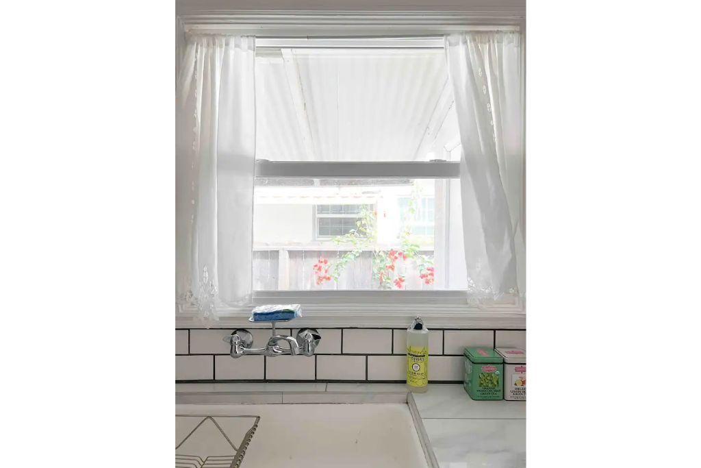 Photo of Bedroom in Raisin