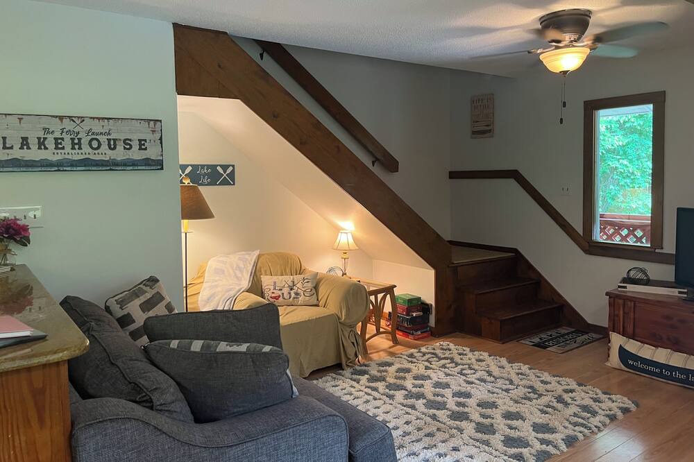 Photo of Livingroom in Littleton