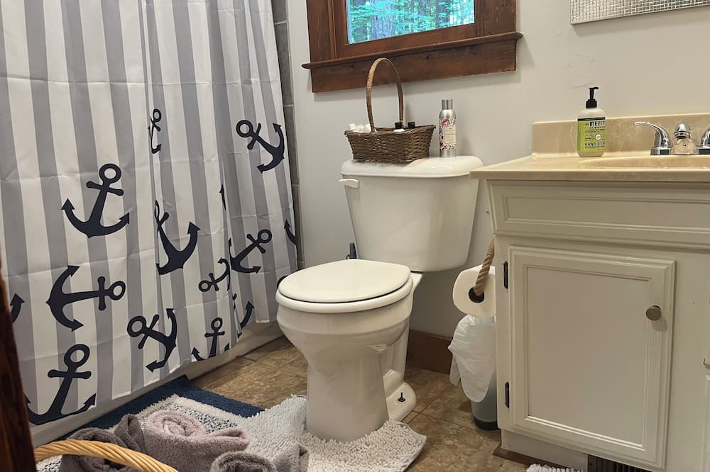 Photo of Bathroom in Littleton