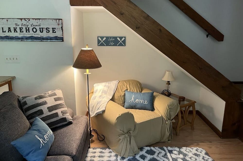 Photo of Livingroom in Littleton