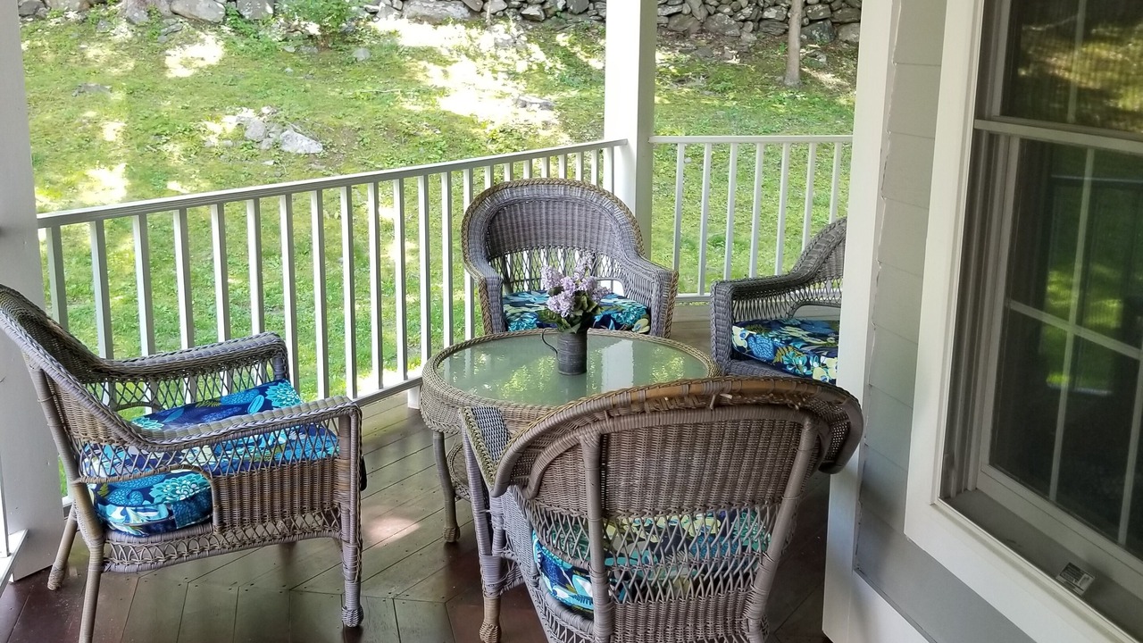Photo of Patio Balcony in Yorktown Heights