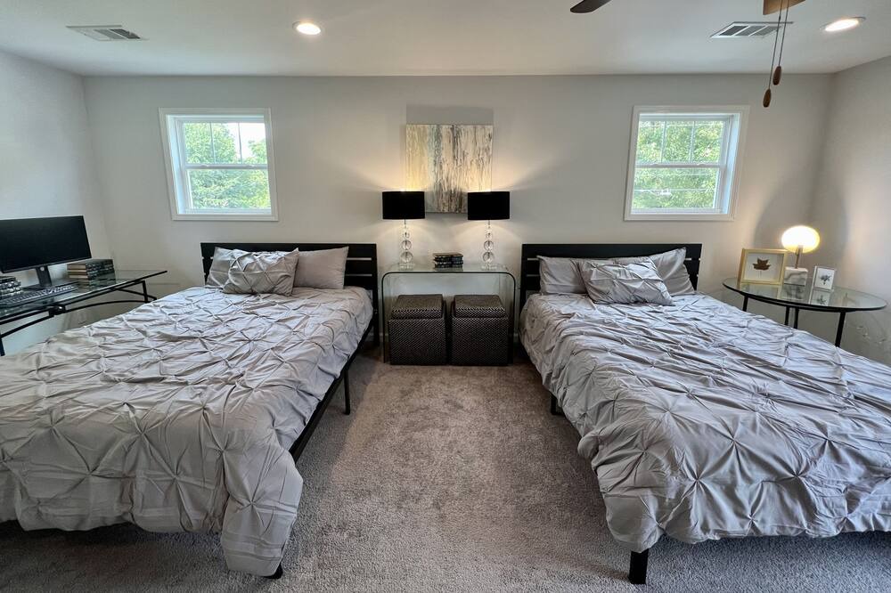 Photo of Bedroom in Tuscaloosa
