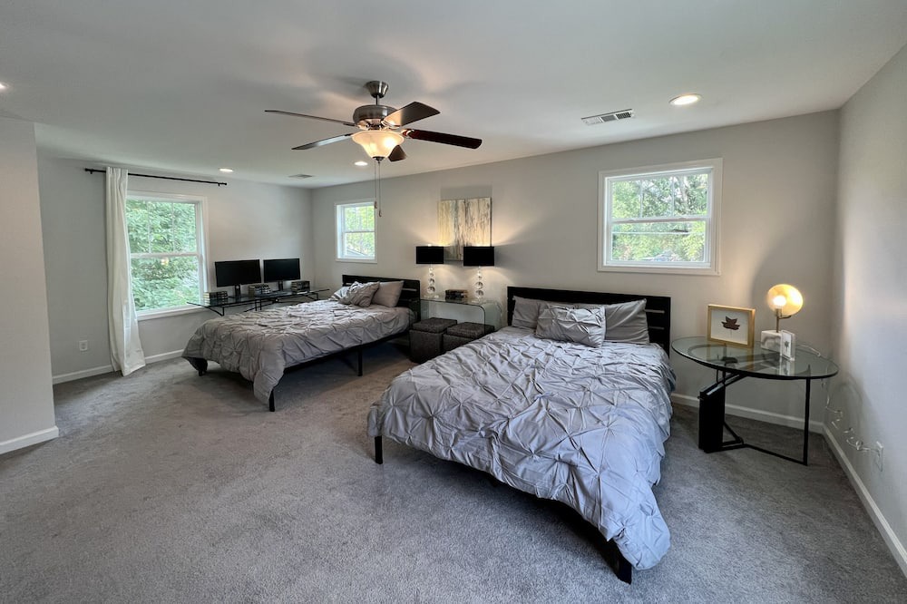 Photo of Bedroom in Tuscaloosa