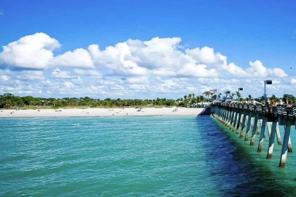Photo of Others in Golden Beach