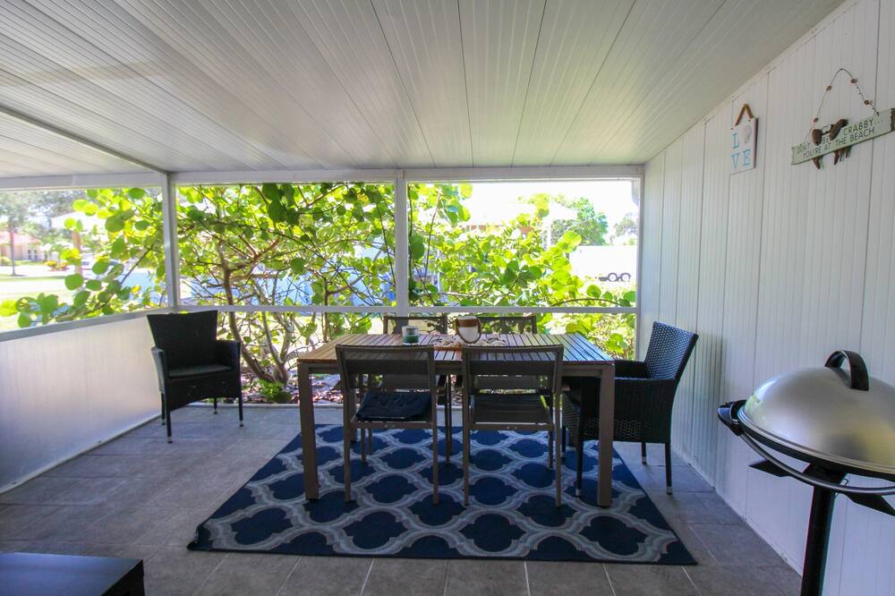 Photo of Outdoor in Golden Beach