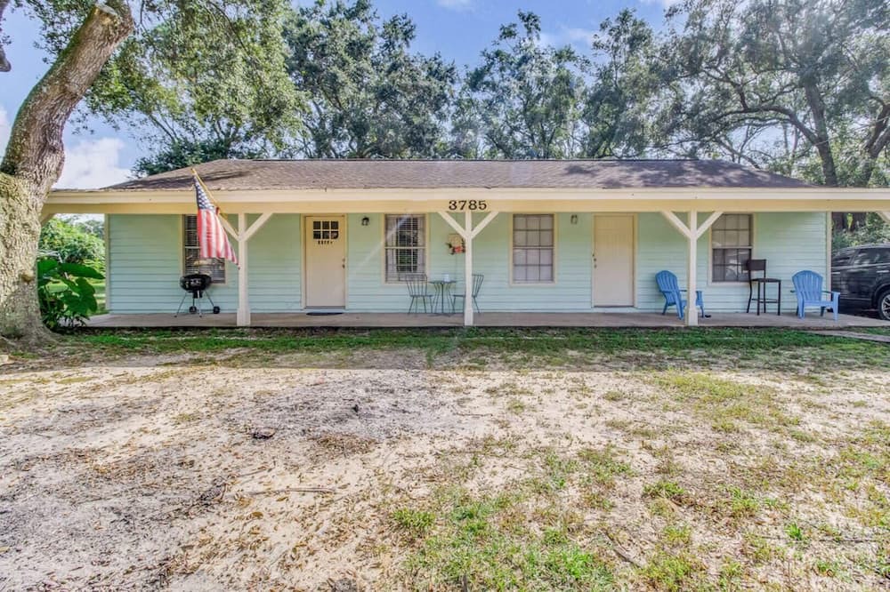 Photo of Outdoor in Northeast Pensacola