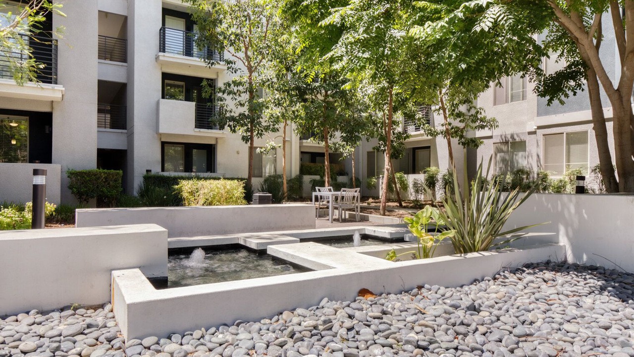 Photo of Outdoor in Warner Center